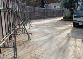 福岡県福岡市中央区 フラットパネル仮囲い工事　その⑵